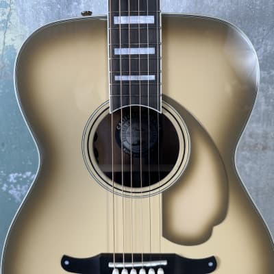 Mint Fender Limited Edition California Vintage Malibu - Antiqua image 4