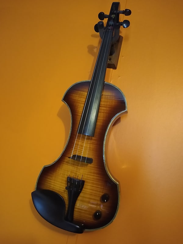 Fender FV-3 Deluxe Electric Violin used | Reverb
