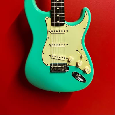Fender Stratocaster Custom Shop Limited Edition Seafoam Green 1960 Relic del 2004 Namm Edition image 3