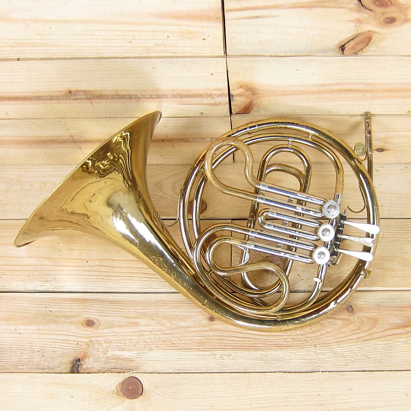 Holton H600 Single French Horn Reverb