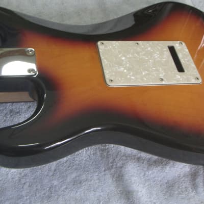 Upgraded Fender Stratocaster 2014 - 3 tone with case image 13