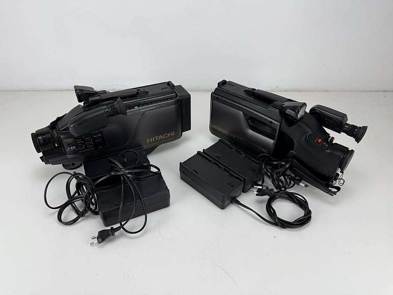 Hitachi VM-2500E Lot with Cam Corders With 1 Battery and 4 Adapters  			