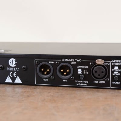 dbx 223XL Stereo 2-Way / Mono 3-Way Crossover (church owned