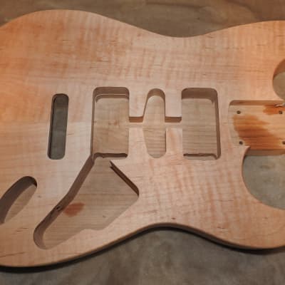 Unfinished Stratocaster Body Book Matched Figured Flame Maple Top 2 Piece Alder Back Chambered, Standard Tele Pickup Routes Arm Contour 3lbs 8.7oz! image 18