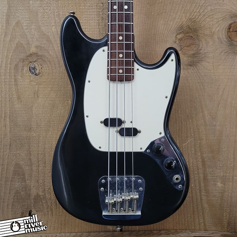 Fender Mustang Bass Black Vintage 1975 Original w/ Gig Bag