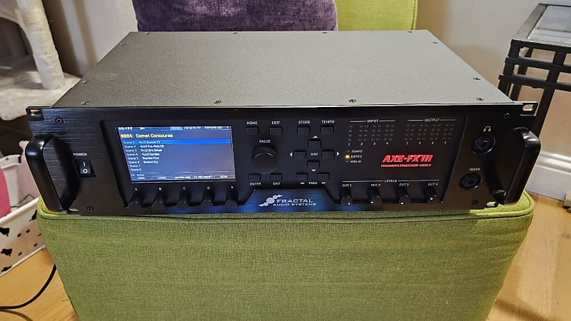 Fractal Audio Axe FX 3 Mark II + FC-12 Controller | Reverb