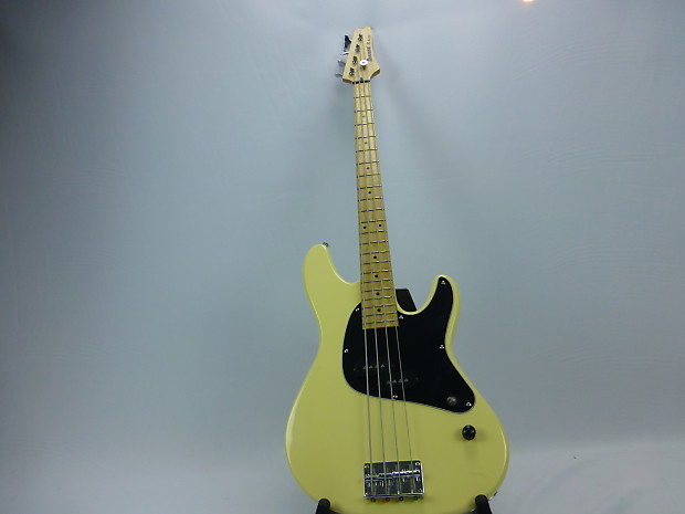 Ibanez r sale bass