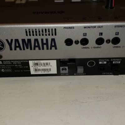 Yamaha AW16G Professional Audio Workstation 16-Track Digital