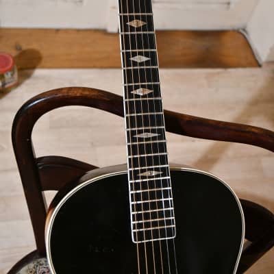 Vintage Solid Wood 1940s Schonbach German/Czech Archtop, Great condition and sound image 4
