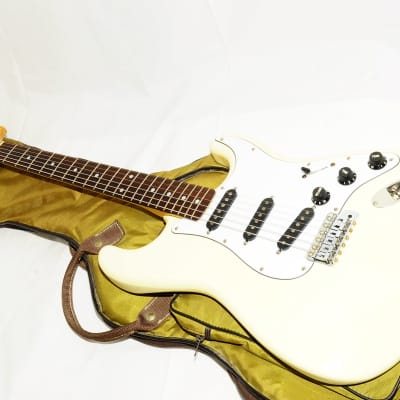 1984-1987 Fender Japan ST-72 STRATOCASTER CST-50 Electric