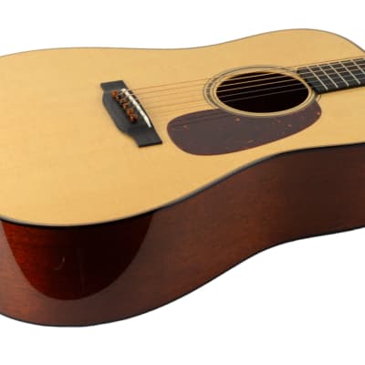 New Collings D1T Traditional Series Gloss Natural image 2