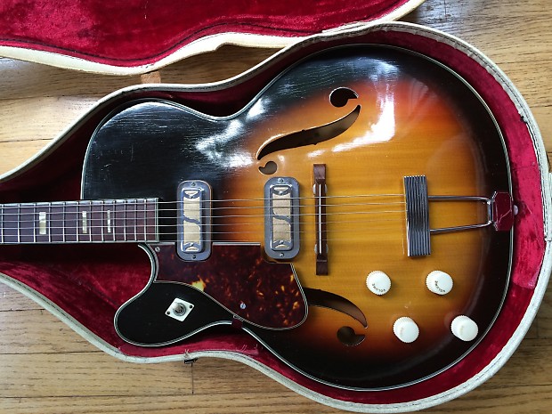 Left Handed Harmony Meteor H70LH 1960 w original case Lefty