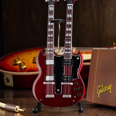 Axe Heaven Gibson SG EDS-1275 Doubleneck Cherry Mini Guitar Collectible imagen 5
