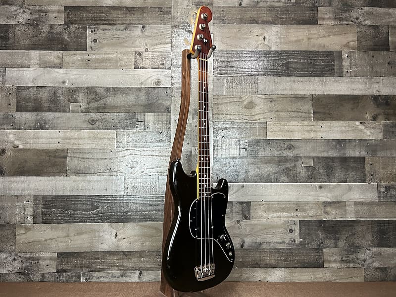 Fender Musicmaster Bass w/ Fender Hardshell Case & Fender Gigbag - Black -  1978 - Dave Roe Collection