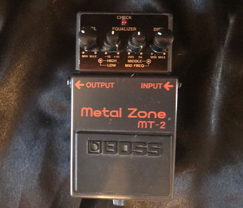 でおすすめアイテム。 BOSS MT-2 Zone Metal レコーディング/PA機器