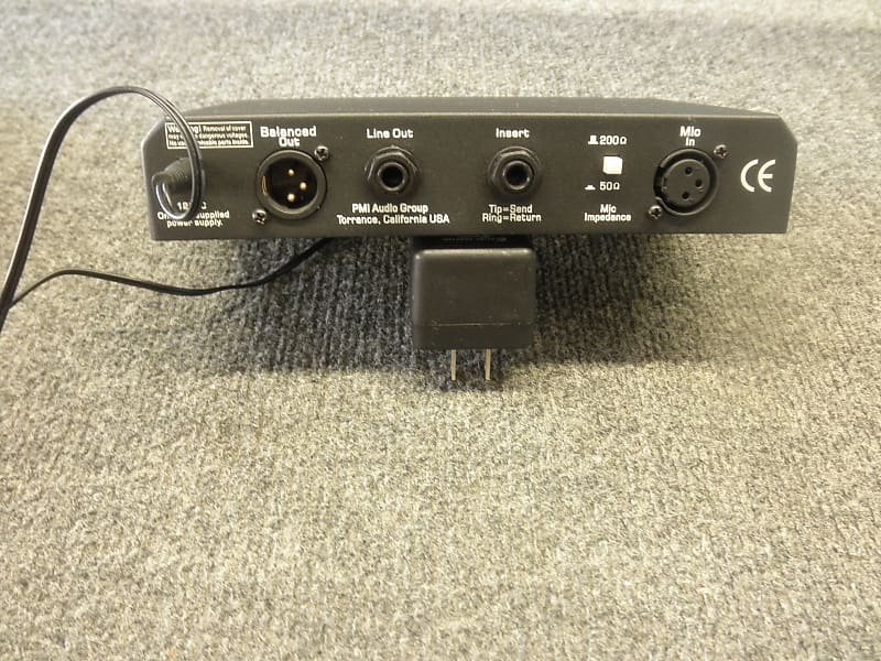 Studio Projects VTB1 Tube Microphone Preamp - Silver / Black
