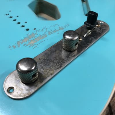 Real Life Relics Aged Nickel Esquire Telecaster® Eldred Mod Control Plate with Knobs (Pre-wired Harness) image 2