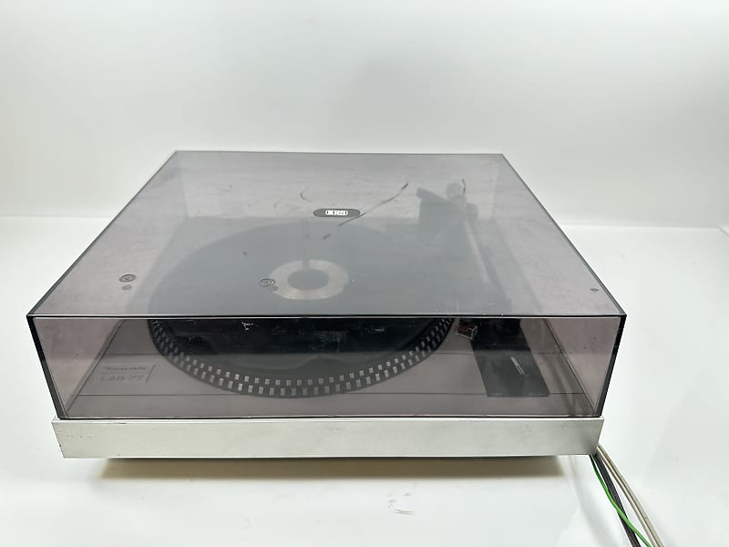 turntable realistic
