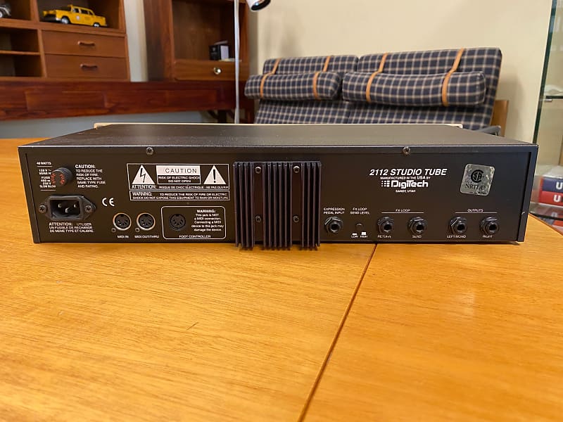 ギター DigiTech 2112 Studio Guitar System DigiTech 2112 Studio Guitar System Preamp/processor with