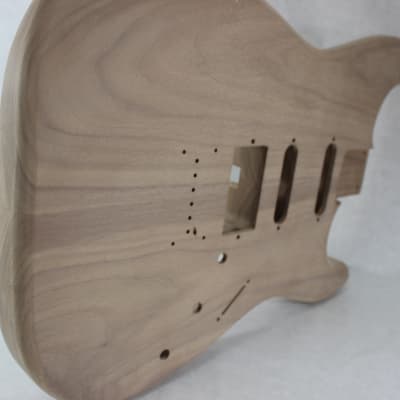 Unfinished Walnut HSS Hardtail guitar body - fits Fender Strat Stratocaster necks J840 image 6