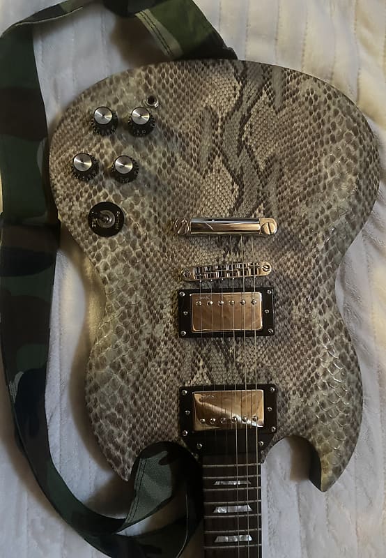 Spear Phalanx Snake 2010s - Faux Snake Skin | Reverb