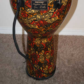Remo Leon Mobley Signature Series Djembe, 24