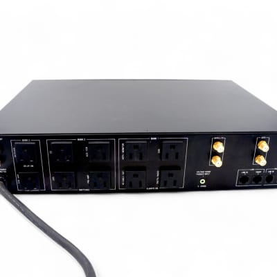 Panamax M5100-EX Home Theater Power Conditioner 11-Outlet Surge Protector image 6