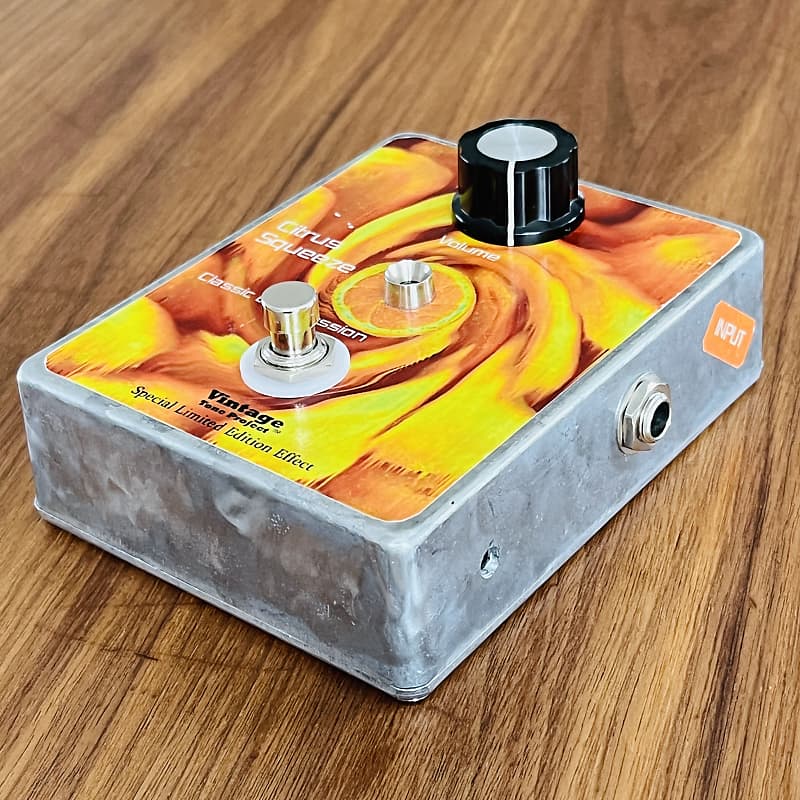 ギター Vintage tone project fuzz kingtone_vintagefuzz_001.jpg