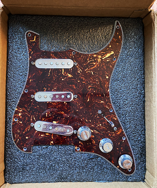 Fender 2006 Highway One Stratocaster prewired pickup/ Reverb