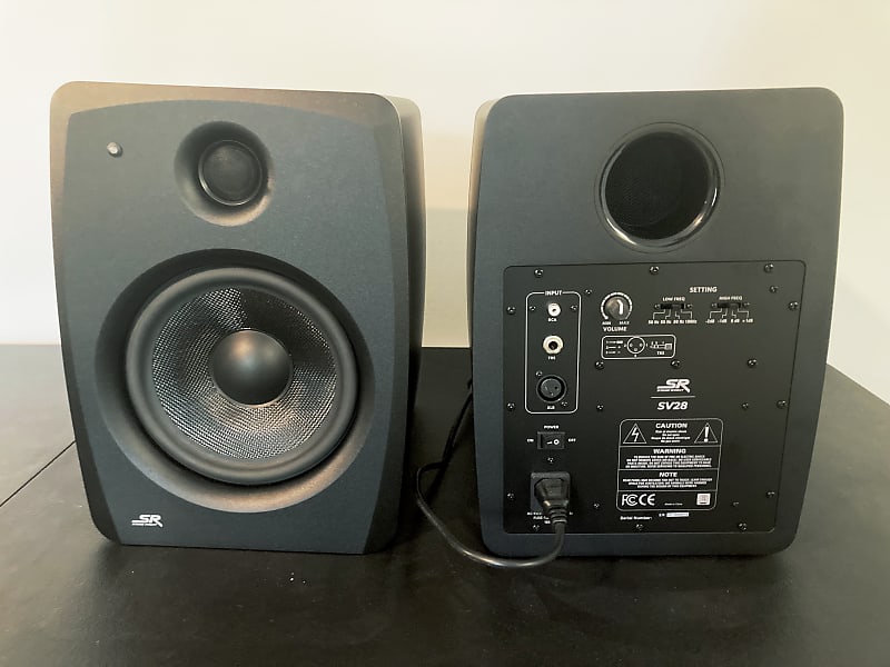 PIONEER DJ VM-80 240w 8” Active Studio Monitor Speaker Pair