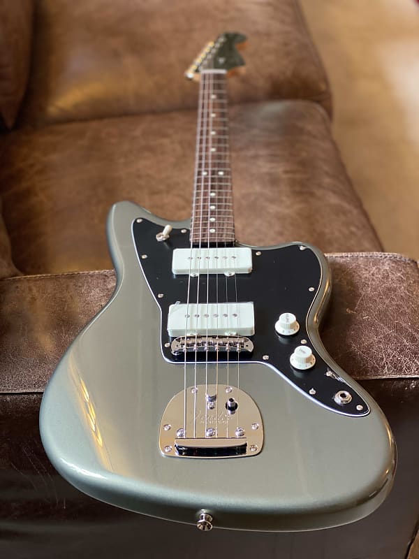 Fender MIJ Hybrid '60s Jazzmaster | Reverb