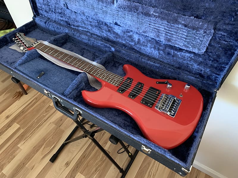 Morris＊Hurricaneストラトタイプ Hurricane by Morris Stratocaster from the '80s Gloss Black - JAPAN