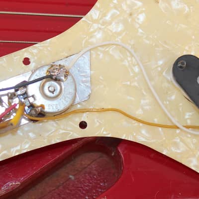 Fender Musicmaster Bass • 1973 • Dakota Red • Very Good Cond image 14