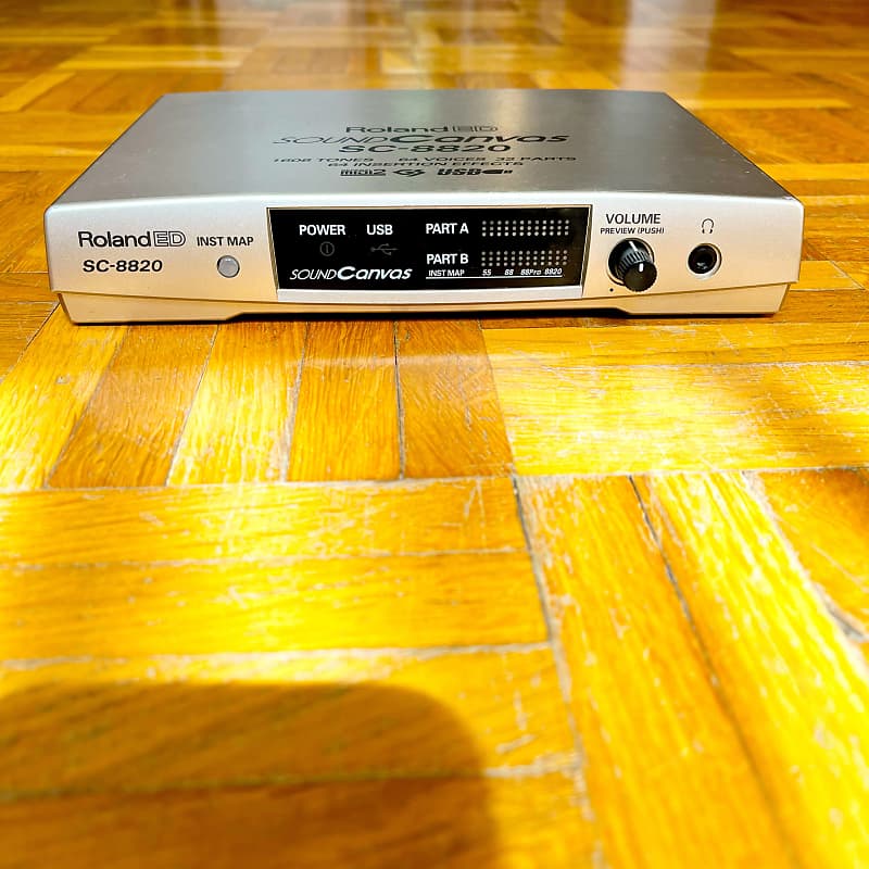 Roland SC-8820 アダプターつき　音源モジュール Roland SC-8820 - 電子趣味の部屋