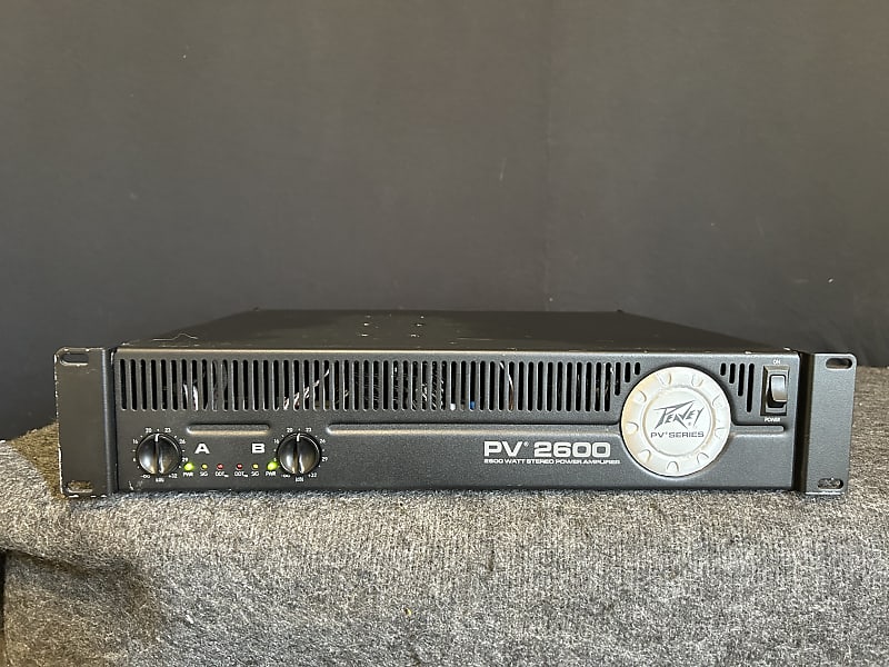 Peavey PV2600 Rack Mount Power Amplifier Reverb