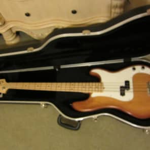 Fender American Special Precision Bass (Made in USA