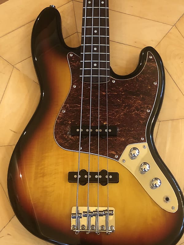 Squier Vintage Modified Jazz Bass | Reverb