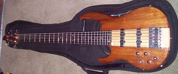 Left handed six discount string bass