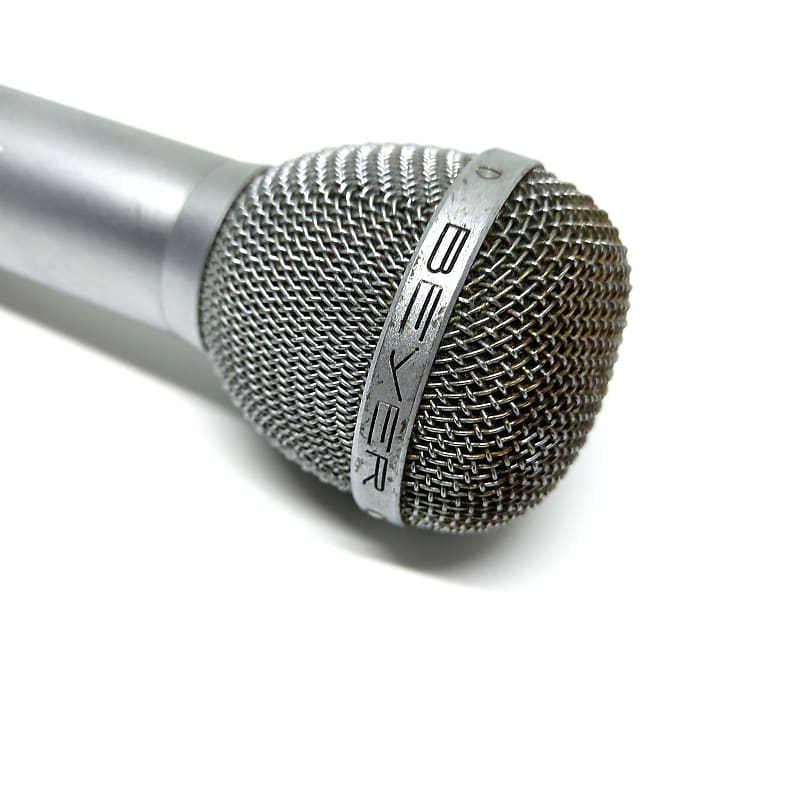 beyerdynamic M88 TG Dynamic Microphone With Hypercardioid Polar Patter –  Geek Guilt