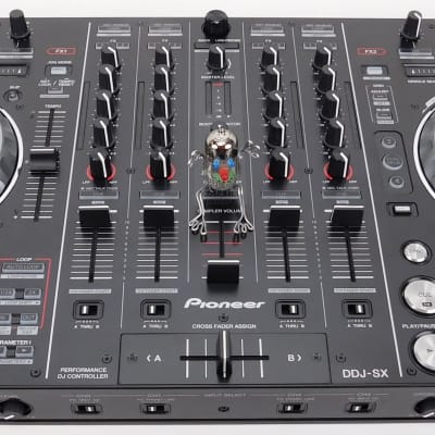 Pioneer DJ DDJ-SX 4-Channel Mixer Controller + Neuwertig + OVP + Garantie image 4