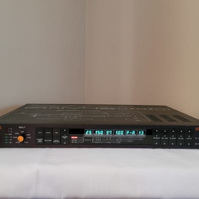 Roland SRV-2000
