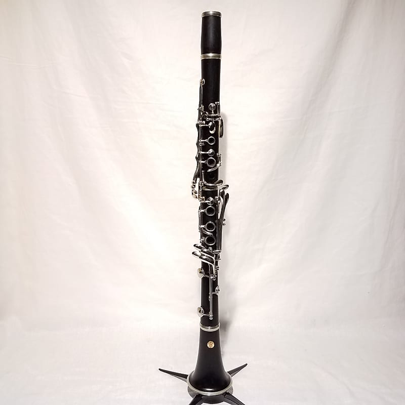 Conn store 444n clarinet