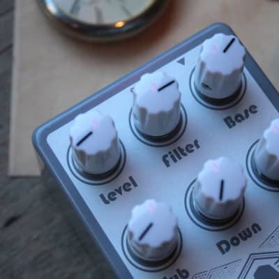 EarthQuaker Devices "Bit Commander Guitar Synthesizer V2" image 4