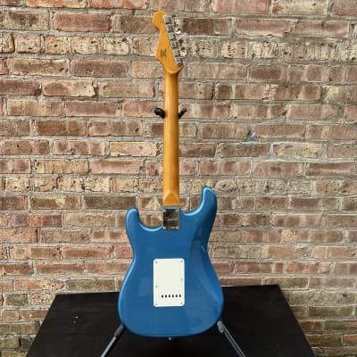 Squier by Fender Classic Vibe '60s Stratocaster Lake Placid Blue Excellent image 8