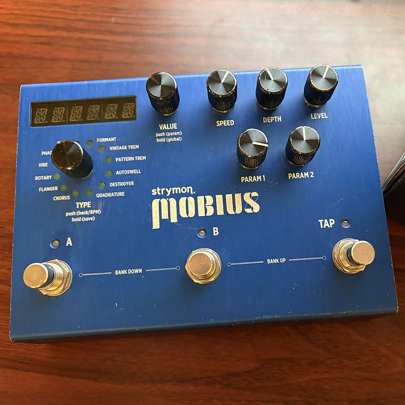 Strymon Mobius
