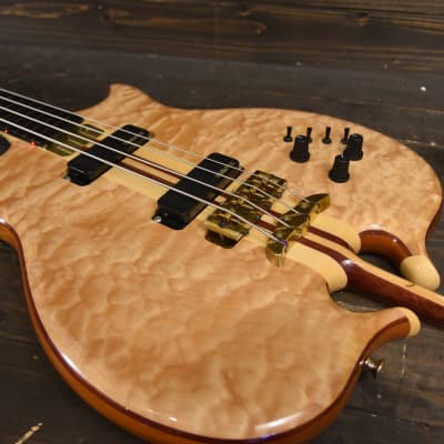 Alembic Custom Stinger Omega lined fretless Bass guitar w LED's 5A Quilted Maple image 24