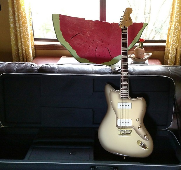 Squier jazzmaster store baritone for sale