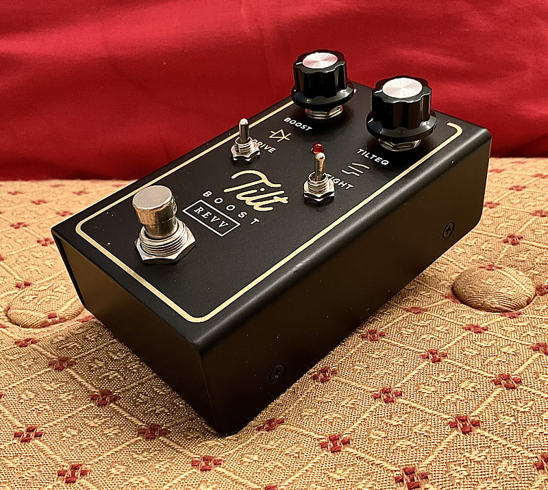 Revv Tilt Boost Guitar Effects Pedal | Sweetwater