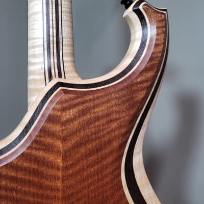 Barlow Guitars  Falcon II 2021 Flame Sapele/Flame Maple/Wenge image 3