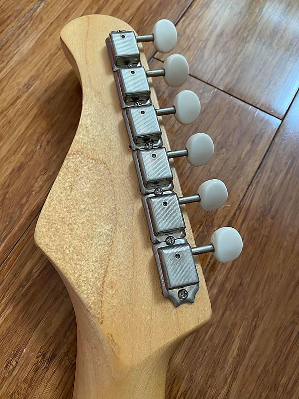 Bacchus Mustang Sonic Blue with Matching Headstock BMS-1R